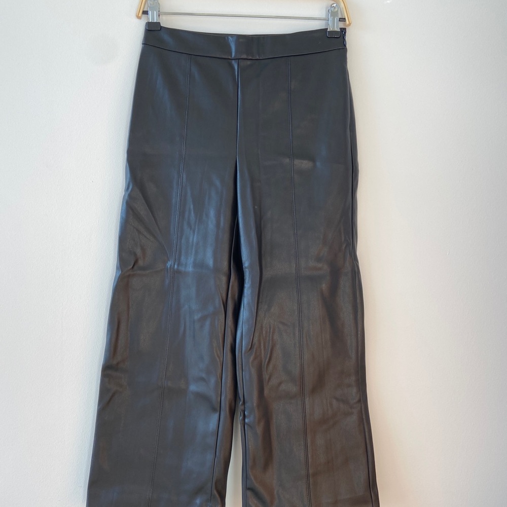 Ann Taylor Faux Leather Flares 00